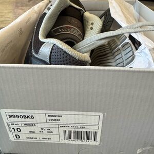 New Balance Men's Gray Running Shoes